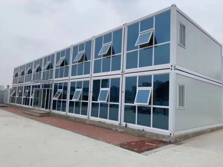 Breaking the \Boxy\ Stereotype: How Modern Design is Redefining Spaces and Minds(图3)