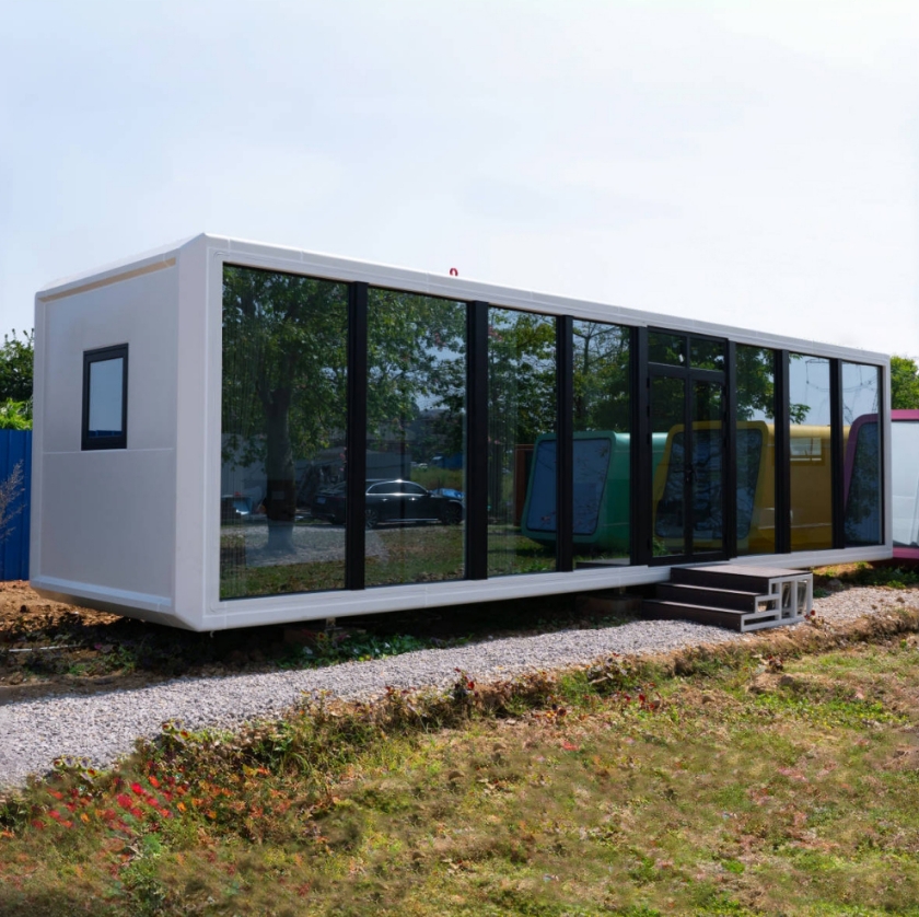 Apple Cabin Model A2