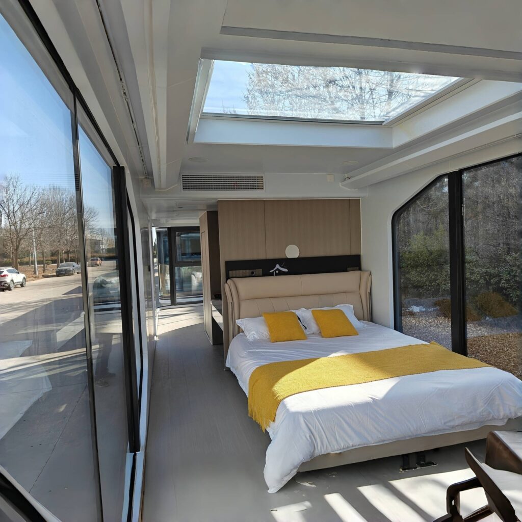 Space Capsule House X6